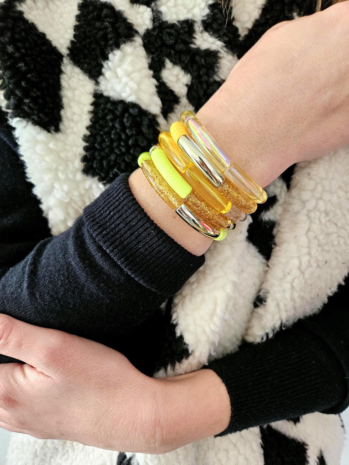 ANNA | Bracelet jonc perles incurvées | Glow jaune