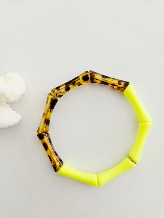 ALMA | Graou jaune néon