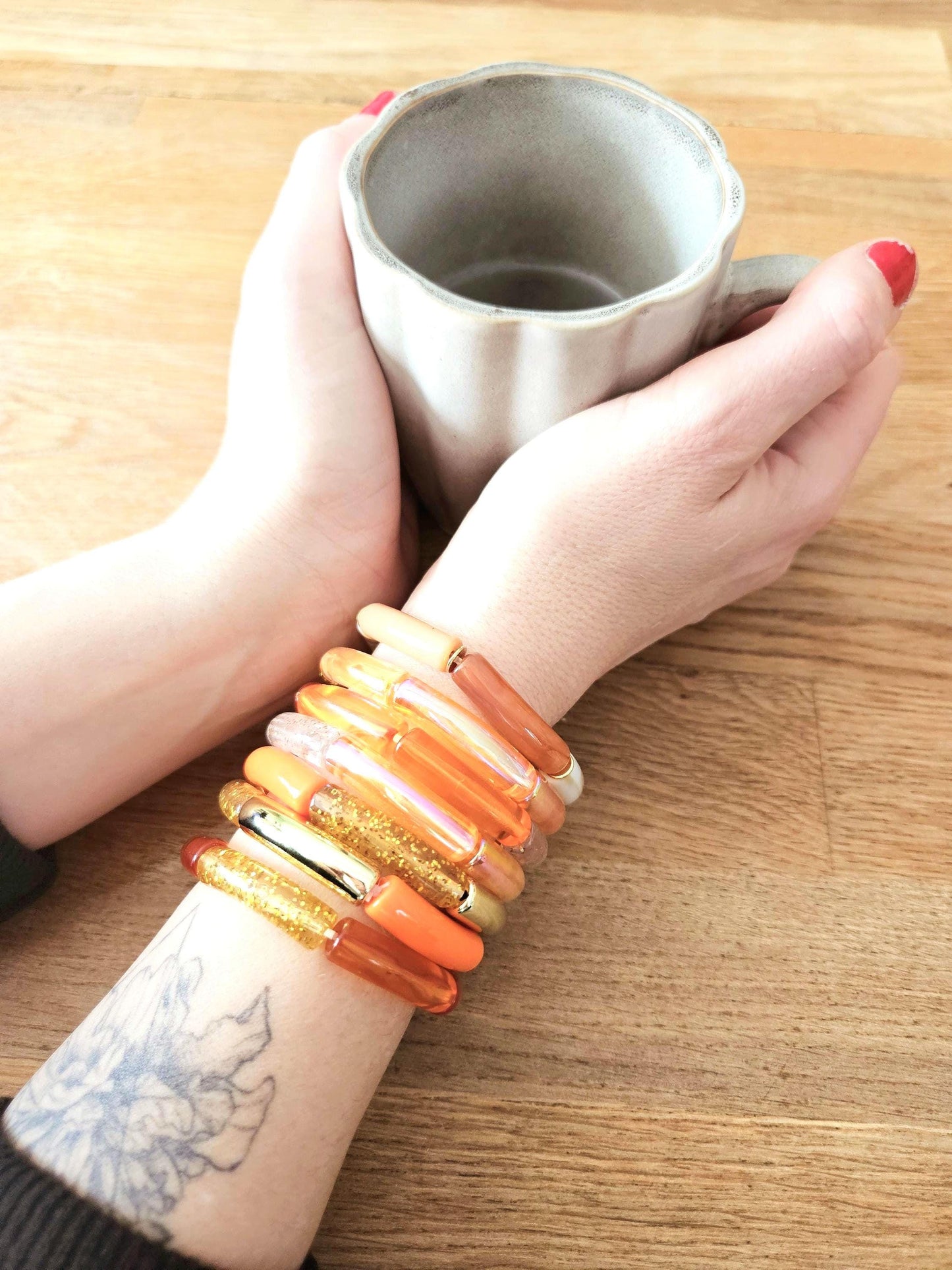 ANNA | Bracelet jonc perles incurvées | Glow orange