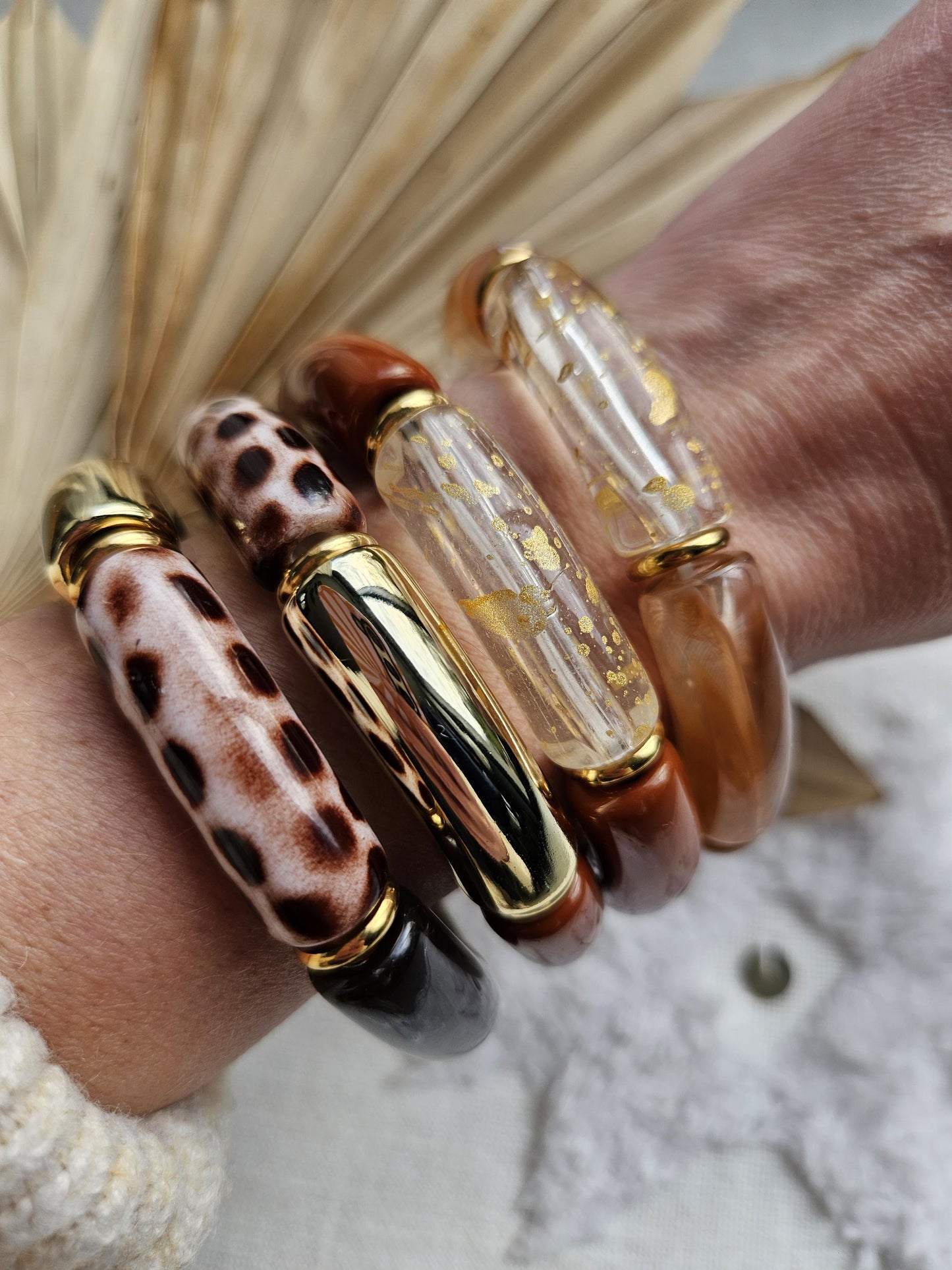 ANNA | Jonc acrylique perles tubes incurvées | Maxi Caramel Leopard