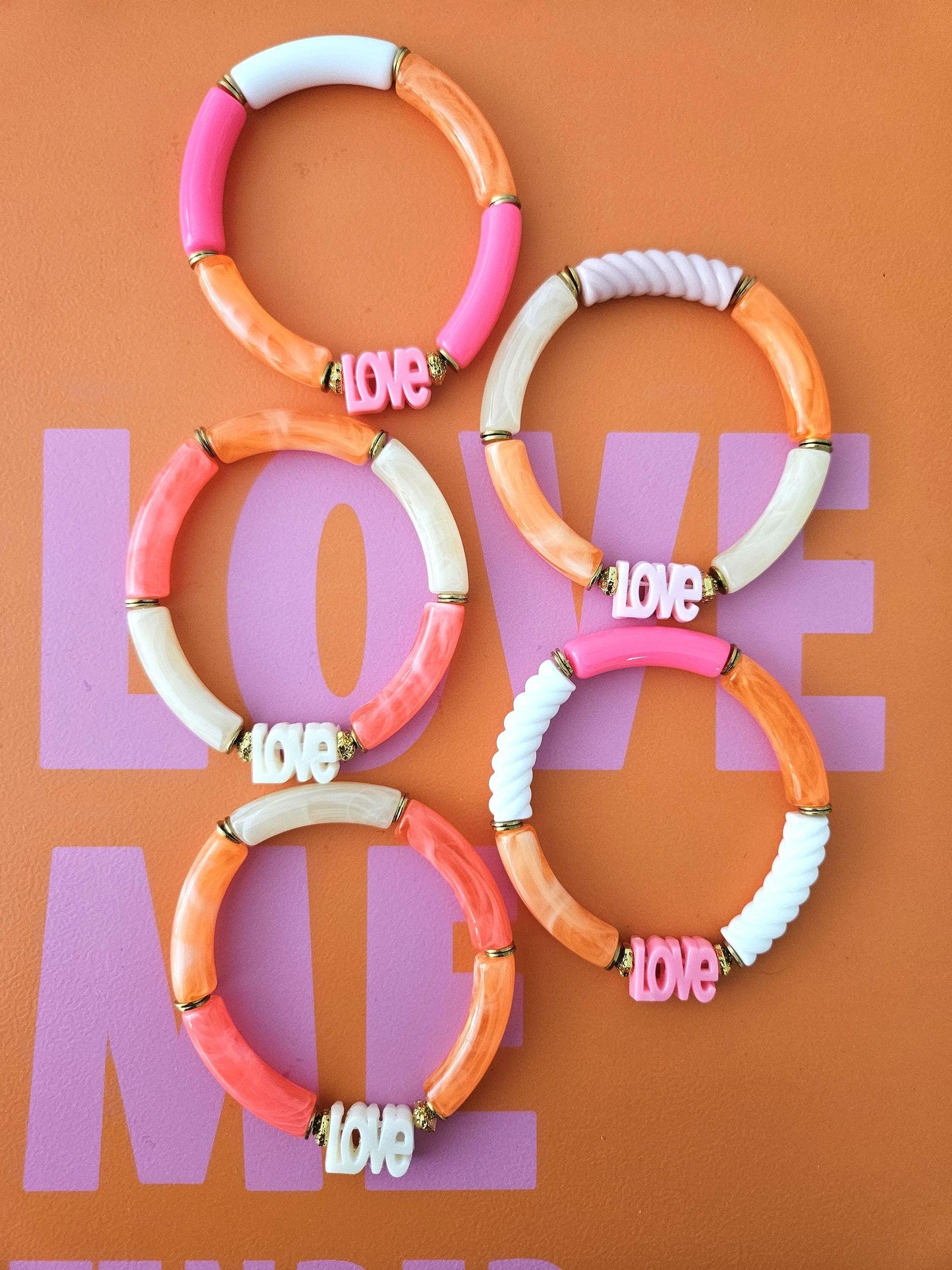 AVA | Jonc LOVE acrylique perles tubes incurvées & acier