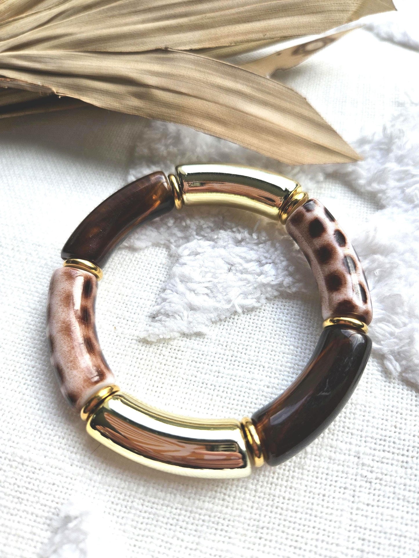 ANNA | Jonc acrylique perles tubes incurvées | Maxi Caramel Leopard