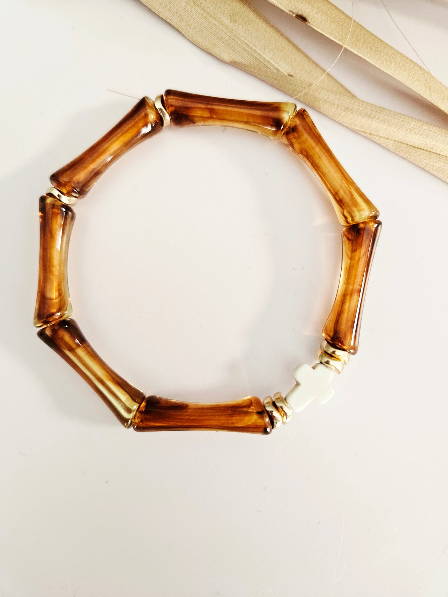 ALMA | Croix beige