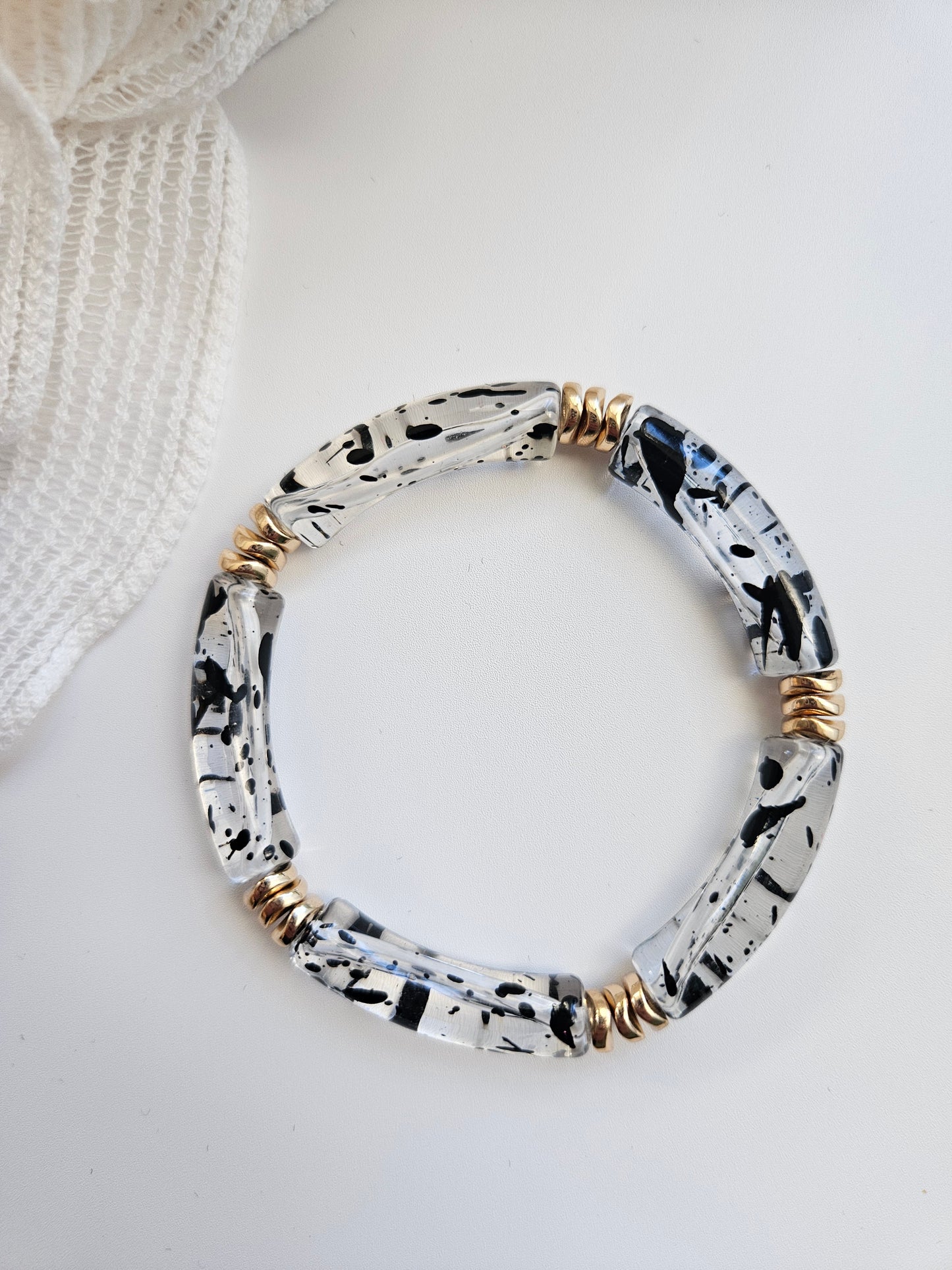 CARA | Moucheté noir