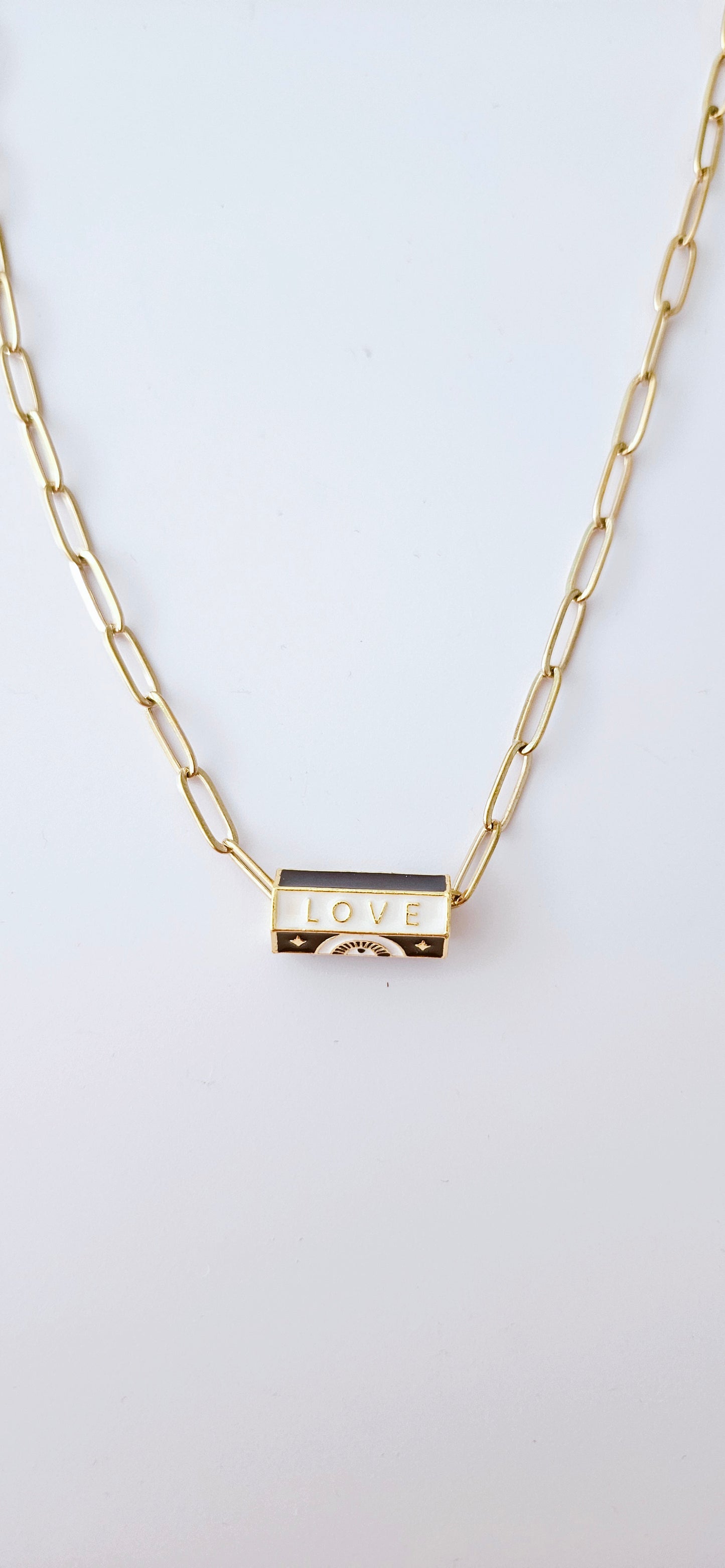 LENA | Collier acier LOVE 💚